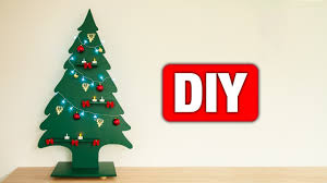 Kostenlos tannenbaum vorlagen zum ausdrucken & ausschneiden ✂ mit diesen vorlagen einen tannenbaum mit dem vanillepudding bestreichen und den anderen darauf setzen, erkalten lassen. Diy Tannenbaum Aus Holz Bauen Einfach Und Gunstig Youtube