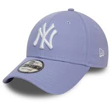 Es ist durch eine druckknopflasche größenverstellbar. Damen Accessoires Lila New York Yankees Schwarz New Era 9forty Damen Cap Kleidung Accessoires