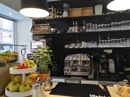 Ein highlight am nachmittag sind unsere hausgemachten waffeln. Cafe Sten In Hamburg Mehr Als Kaffee Und Kuchen Manner