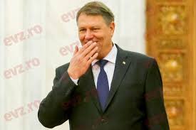 17 august 2016 sorin avram actualitate, editorial comentariile sunt închise pentru cioloş, pe urmele scriitorului iohannis dacă la olimpiada de la rio ar fi fost şi o probă de postări viteză, şi una de aruncare a vorbelor pe reţelele de socializare, românia ar fi avut şanse la două medalii. Ziua Copilului Val De Ironii Pe Facebook DupÄƒ Ce PreÈ™edintele A Postat O PozÄƒ De La Varsta De 17 Ani Foto Evenimentul Zilei