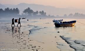Based in cornwall, ross is best known for his images of the south west of england, but he travels all over the uk in search of outstanding views and atmospheric conditions. Morning Rush Hour A Photo From Maharashtra West Trekearth