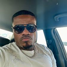 Bussin' With The Boys