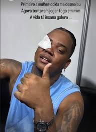 Major RD é atingido por máquina de fogo durante show no Rio