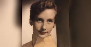 Jeanette Decuir's Instagram, Twitter & Facebook