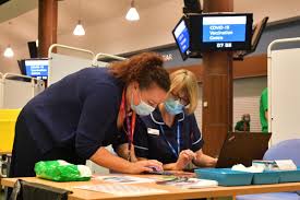 Day 2 saturday 05 june derby day in partnership with cazoo. Epsom Downs Racecourse Opens Covid Mass Vaccination Centre Surrey Comet