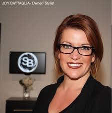 Shannon Strecker's Instagram, Twitter & Facebook