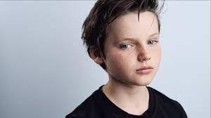 Evan Son's Instagram, Twitter & Facebook