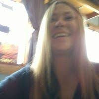 Amy Knippenberg's Instagram, Twitter & Facebook