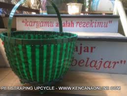 Cara membuat keranjang buah dari anyaman bambu. Sonson Garsoni Marketing Network Marknet Tren Perkakas Dari Anyaman Tali Mendukung Pelestarian Bambu