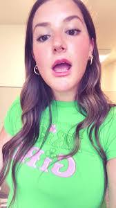 Angela Norfleet's Instagram, Twitter & Facebook