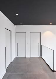 White Interior Door With Black Frame And Integrated Handle Anywayd Anywayd Black Frame Han Doors Interior Modern White Interior Doors Doors Interior