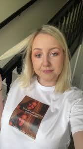 Claudia Mckee's Instagram, Twitter & Facebook