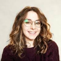 Ester Gray's Instagram, Twitter & Facebook