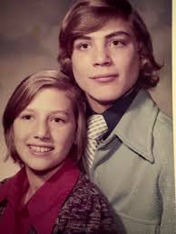 Class of 1975 graduation photo controversy