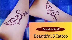 This idea calls for the name or the first letter of . Letter Tattoo Mehndi Design On S 1280x720 Wallpaper Teahub Io