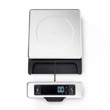 Intended for cooking, baking, diet portion measurement and more, the our food scale is highly recommended by cook's illustrated. Oxo Good Grips 11 Pound Stainless Steel Food Scale With Pull Out Display Buy Online At Best Price In Uae Amazon Ae
