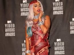 They agreed to send it to us, but at the time it was still raw meat. Critics Have Beef With Lady Gaga S Meat Dress Manhattan New York Dnainfo