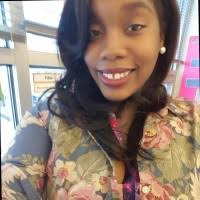 200+ perfiles de «Yanique»