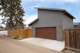 You will find all home styles available such as. 15 Impressive Mid Century Modern Garage Designs For Your New Home