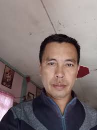 Interesting fact, I looked up this nana mouskouri mentioned in Eddy's  brothers room and she's a Greek singer who's released over 200 hundred  albums and singles in at least 12 different languages.