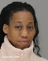 Latonya Givens's Instagram, Twitter & Facebook