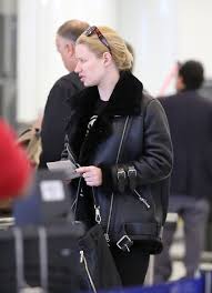 Iggy azalea keeps her look makeup free for travel: Iggy Azalea Without Makeup Hawtcelebs