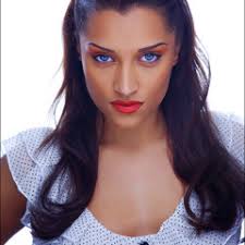 Stream Miranda Lawson music