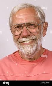 Paul Halbe's Instagram, Twitter & Facebook