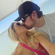 I lost my brother this past Sunday. It was completely unexpected. I haven't  felt this much pain since losing my daddy when I was 13. I am still in  shock, but managed