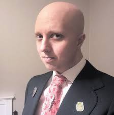 Nya "Snövit" kritiseras: ”Kan vara årets mest hatade film” Disneys nya  version av ”Snövit” har knappt haft premiär men filmen har blivit en av de  mest kontroversiella någonsin och anledningarna är många.