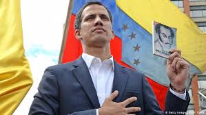 Auf der einen seite steht der amtierende staatschef nicolás maduro. Kommentar Venezuela Am Scheidepunkt Kommentare Dw 24 01 2019