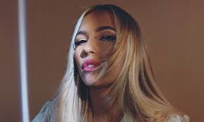 Music Matters Media Lennon Stella: A Music Career Taking Off In 'Three.  Two. One.'