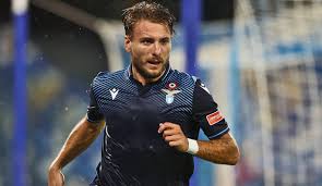 • we could do pullups on the steady, immobile high bar instead of on our clanking, swaying ceiling pipes. Ciro Immobile Gewinnt Den Goldenen Schuh Jurgen Klopp Hatte Recht
