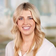 After 4 incredible years, my time has come to say farewell to PwC  Australia. Thank you to all the amazing people who have supported me