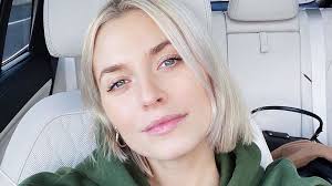 Ihr vater uwe gercke verstarb am 3. Mein Ein Und Alles Lena Gercke Schwarmt Von Baby Zoe Promiflash De