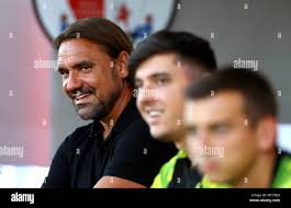 Daniel crawley hi-res stock photography and images