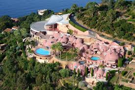 Christion Dior Resort 2016 Honestly Wtf Resort 2016 Resort Futuristic Architecture