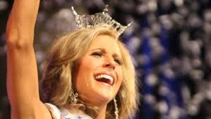 2014 Miss Louisiana is crowned