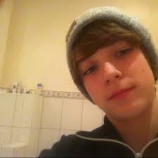 Leon Hoffmann (@FabioSalonna)