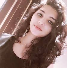 Sayali Supriya Shrikant Kelkar updated her profile picture.