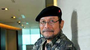 Budi djarot dianggap telah menghina imam besar fpi rizieq shihab saat berorasi dalam aksi demonstrasi di depan gedung dpr/mpr pada senin 27 juli 2020 lalu. Bantah Tantang Umat Islam Boedi Jarot Kakek Saya Ulama Besar Dan Guru Ngaji