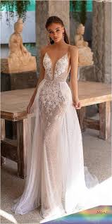Junge läuft mit brautkleid durch die stadt wäre toll wenn ihr auch das video liken würded ;) Nabeeha Ramjan Nabeeharamjan Profile Pinterest