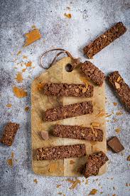 Barres Croustillantes Au Chocolat Au Lait Recette Du Placard Un Dejeuner De Soleil