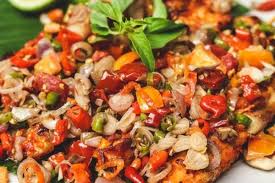 Salah satu sambal yang paling terkenal adalah sambal matah dari sekian banyak teman nasi tersebut kali ini idn times akan berbagai resep sambal goreng kentang yang mantap dan bisa kamu coba di rumah. 4 Aneka Resep Sambal Khas Manado Nafsu Makan Langsung Naik