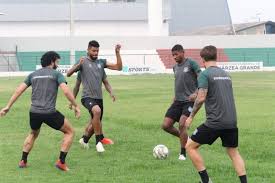 Assistir figueirense ao vivo nunca foi tão rápido e fácil, os melhores jogos do figueirense é aqui no futemax.tv. Torcedores Armados Invadem Treino E Agridem Funcionarios Do Figueirense