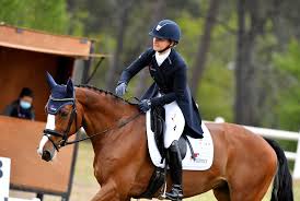 Julia krajewski (born 22 october 1988) is a german equestrian. Germany S Julia Krajewski In The Lead After Dressage Test Of The Cci 4 L Equi Action Equnews International