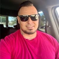 Steven Carithers's Instagram, Twitter & Facebook