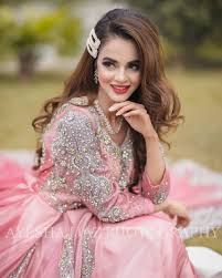 She paved her way from miss veet super model contest to drama industry of pakistan. Saad S Sister In Ehd E Wafa Komal Meer S Latest Photo Shoot Daily Infotainment