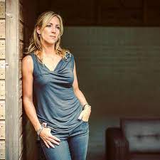 Marijnissen (born 11 july 1985) is a dutch politician serving as leader of the socialist lilian marijnissen previously served as a member of the municipal council of oss from 2003 to 2016. Lilian Marijnissen Mooie Vrouw Vrouw