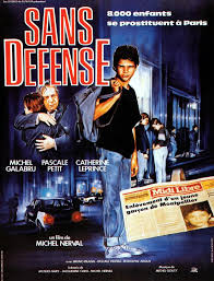 Vaporisez la solution sur le film en commençant au Sans Defense De Michel Nerval 1989 Unifrance